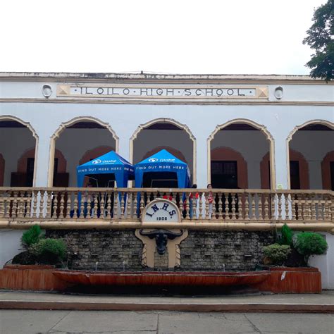 high school in iloilo city
